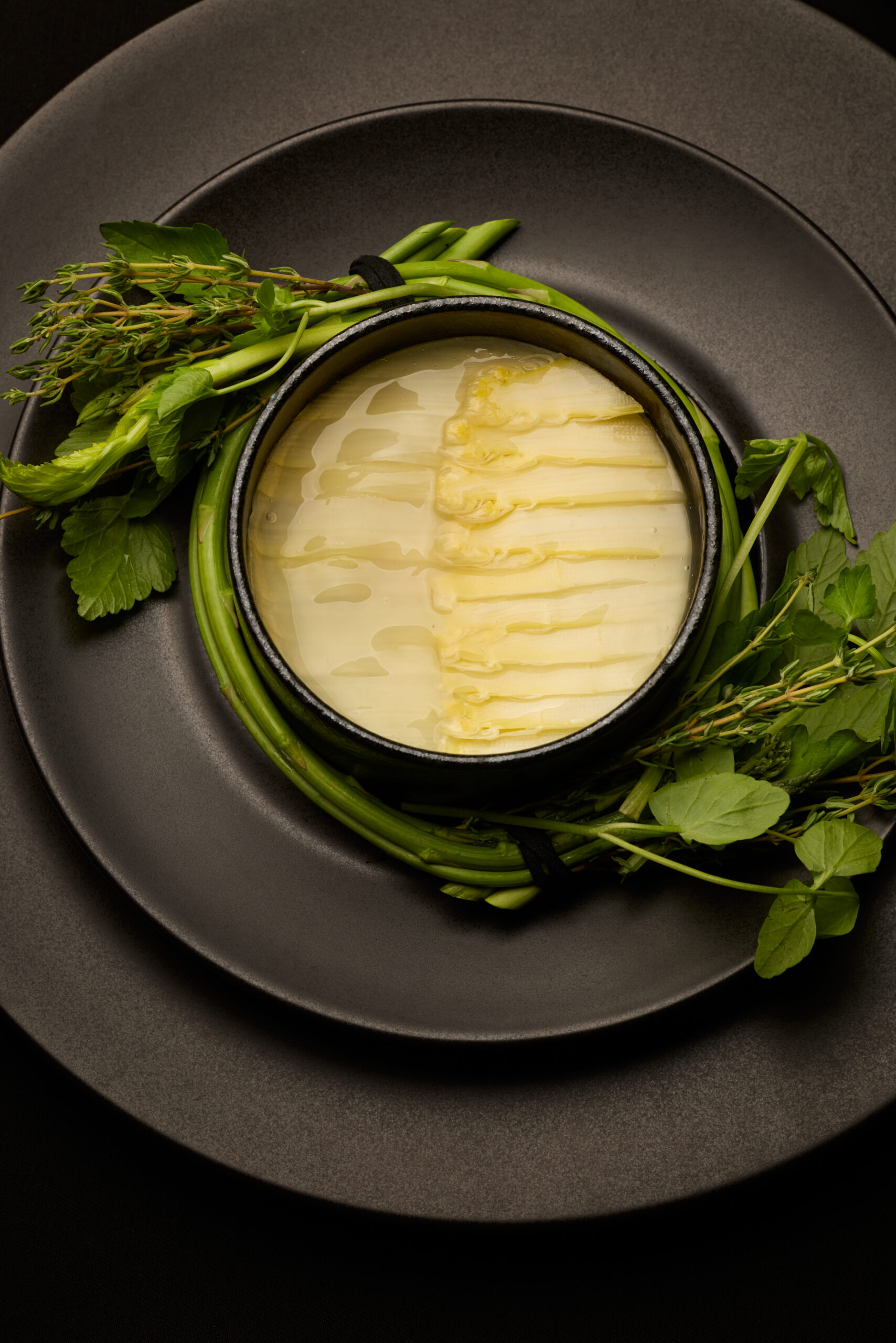 260520_DOM PÉRIGNON-Abalone and White Asparagus Gratin Sheet, Sauce Albert